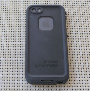 Gear-Diary-LifeProof-for-iPhone-017