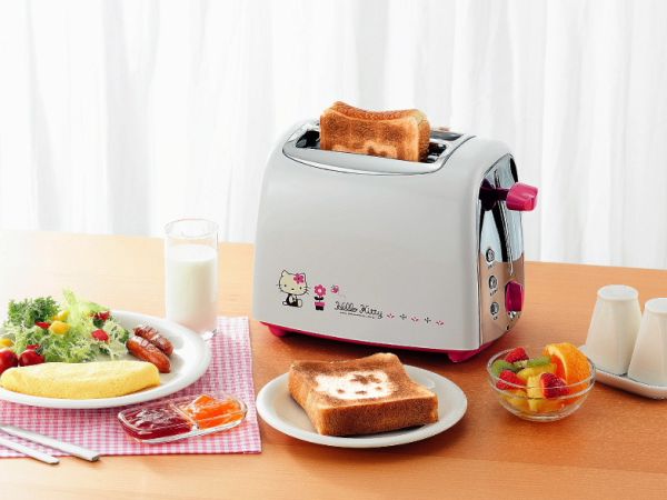 hello-kitty-toaster-star1