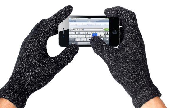 mujjo-touchscreen-gloves-typing-1000_2