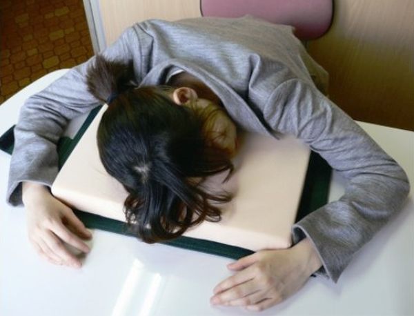 Desk pillow for better sleep at work